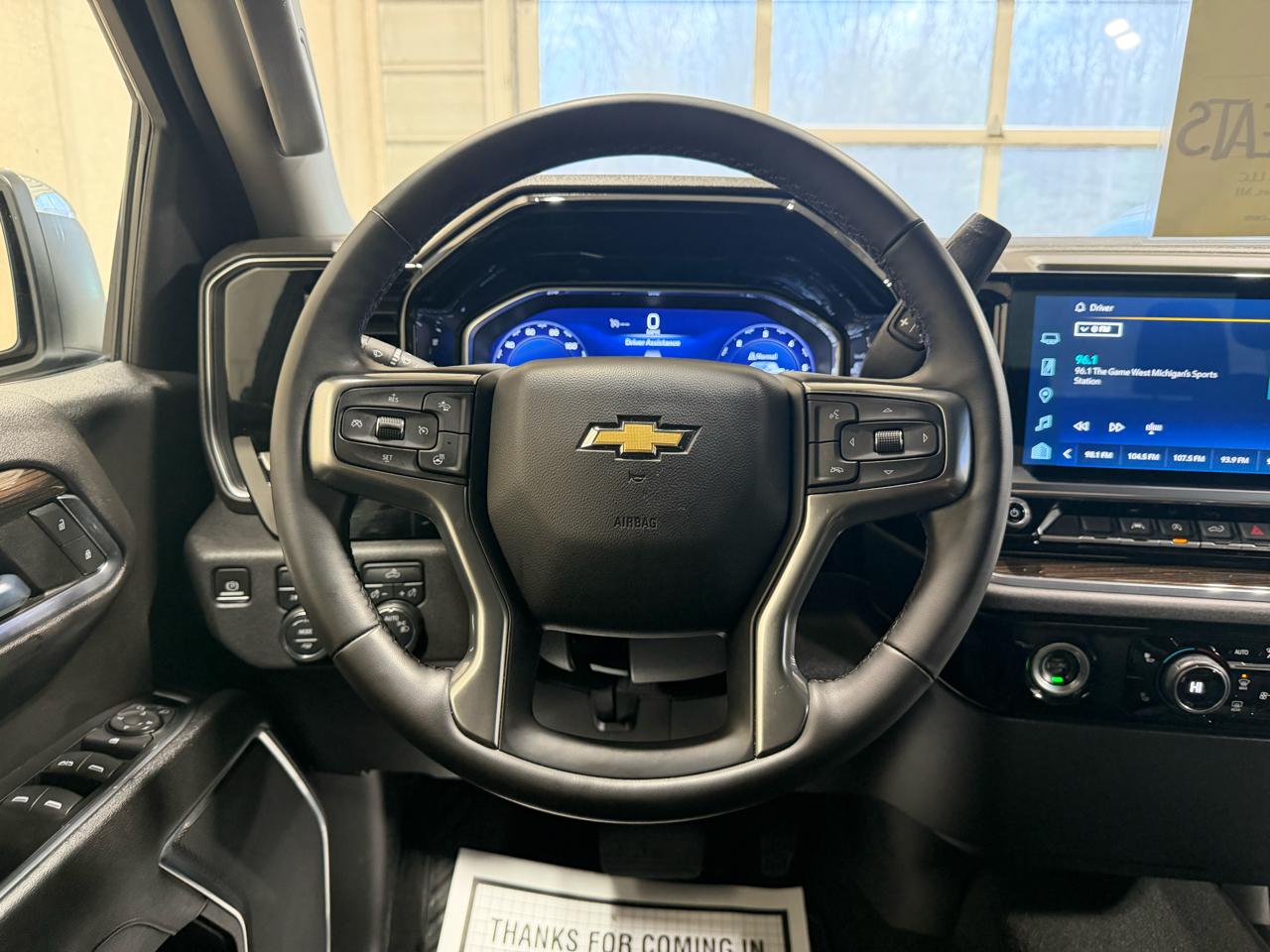 Chevrolet Silverado 1500 4WD Crew Cab 147" LT w/2FL 2023