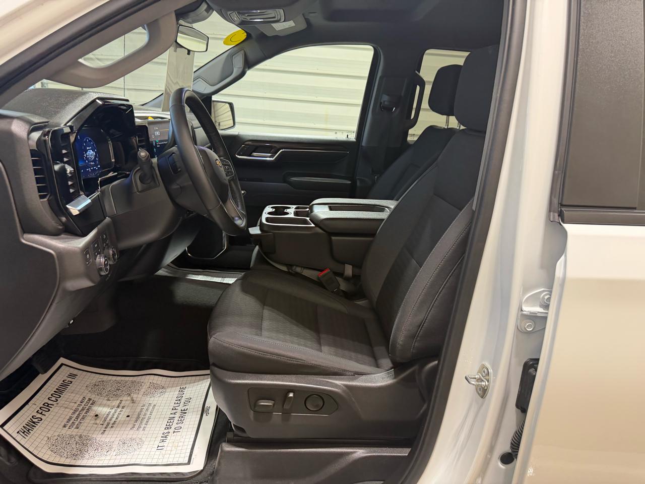 Chevrolet Silverado 1500 4WD Crew Cab 147" LT w/2FL 2023