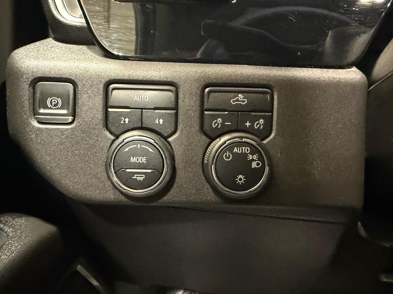 Chevrolet Silverado 1500 4WD Crew Cab 147" LT w/2FL 2023