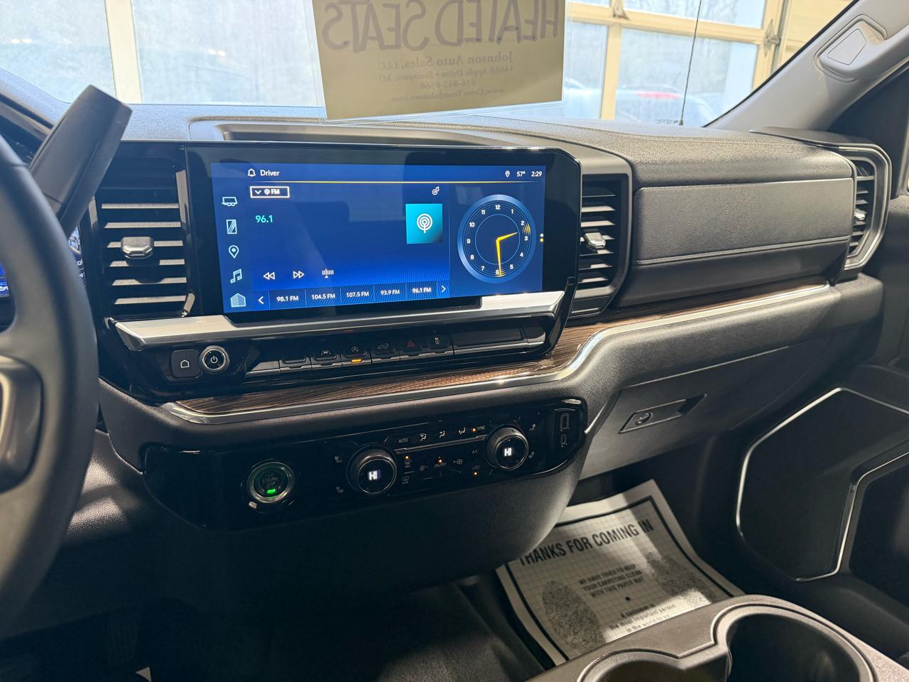 Chevrolet Silverado 1500 4WD Crew Cab 147" LT w/2FL 2023