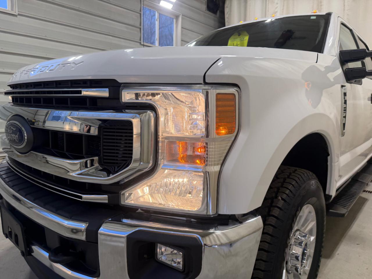 Ford Super Duty F-250 SRW XLT 4WD Crew Cab 6.75' Box 2021