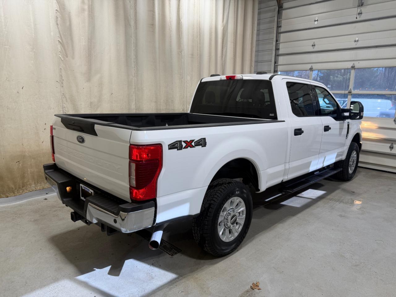 Ford Super Duty F-250 SRW XLT 4WD Crew Cab 6.75' Box 2021