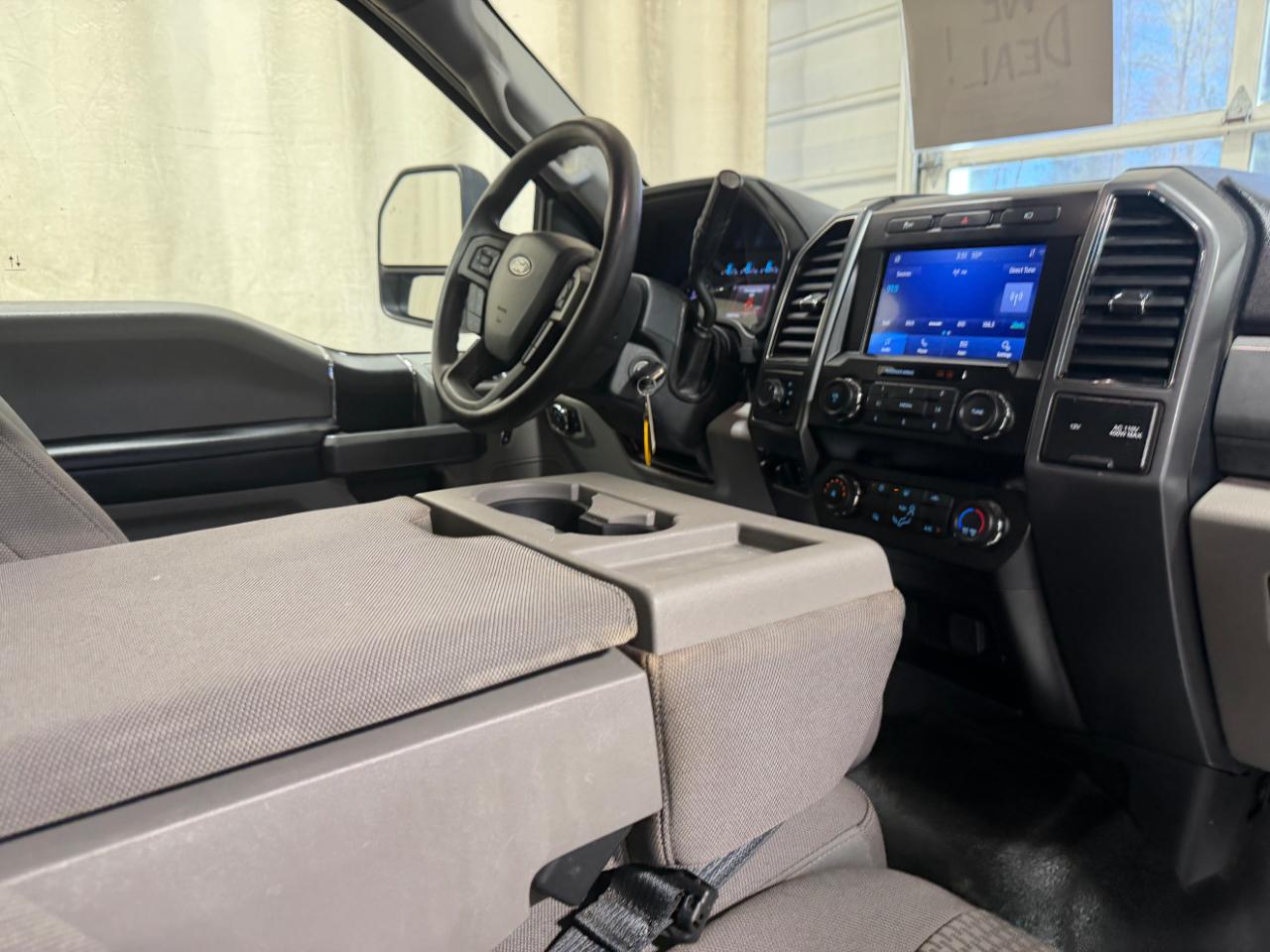 Ford Super Duty F-250 SRW XLT 4WD Crew Cab 6.75' Box 2021