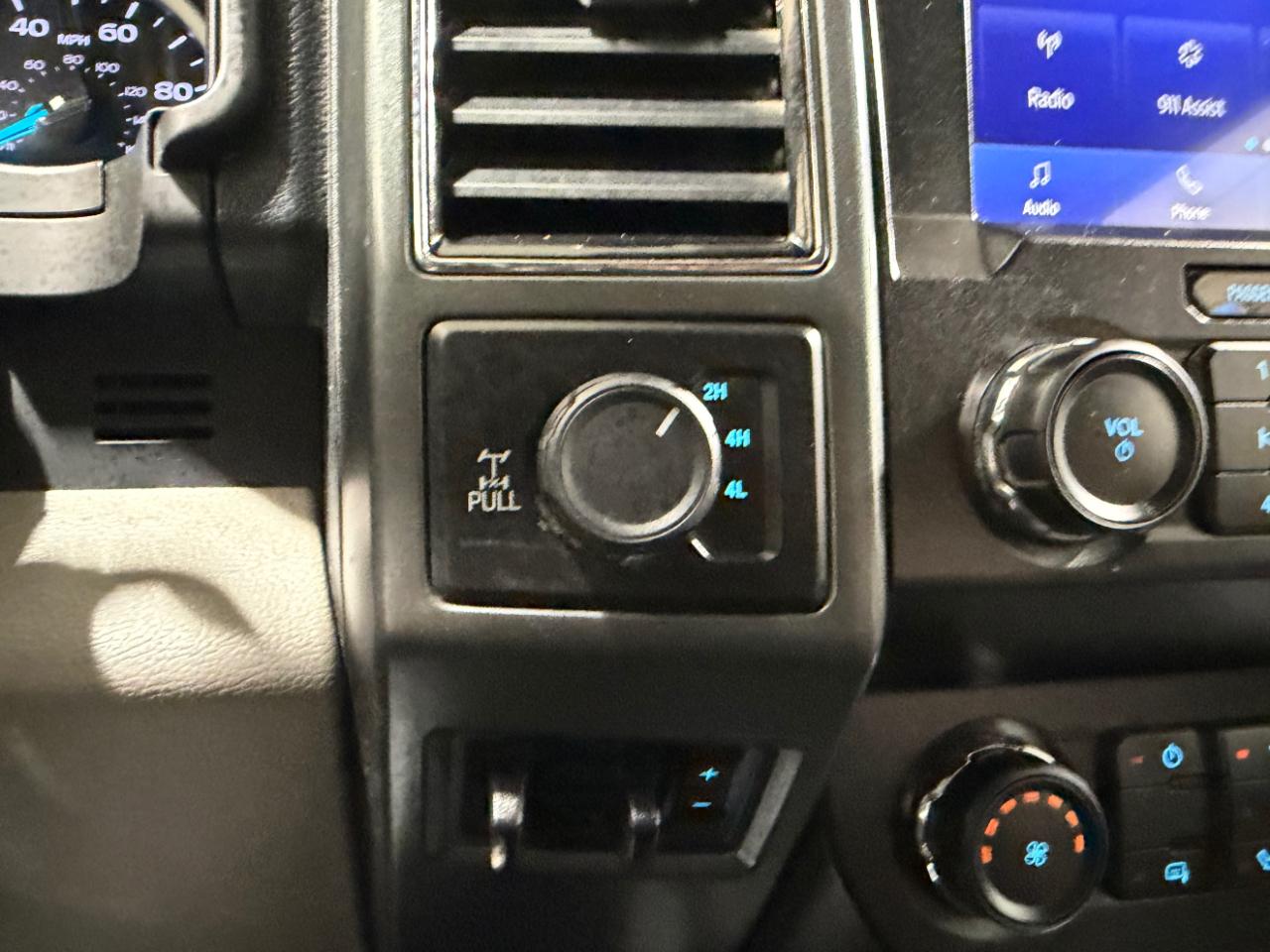 Ford Super Duty F-250 SRW XLT 4WD Crew Cab 6.75' Box 2021