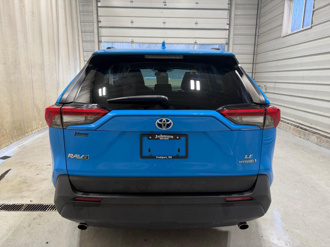 Toyota RAV4 Hybrid LE AWD (Natl) *Ltd Avail* 2021