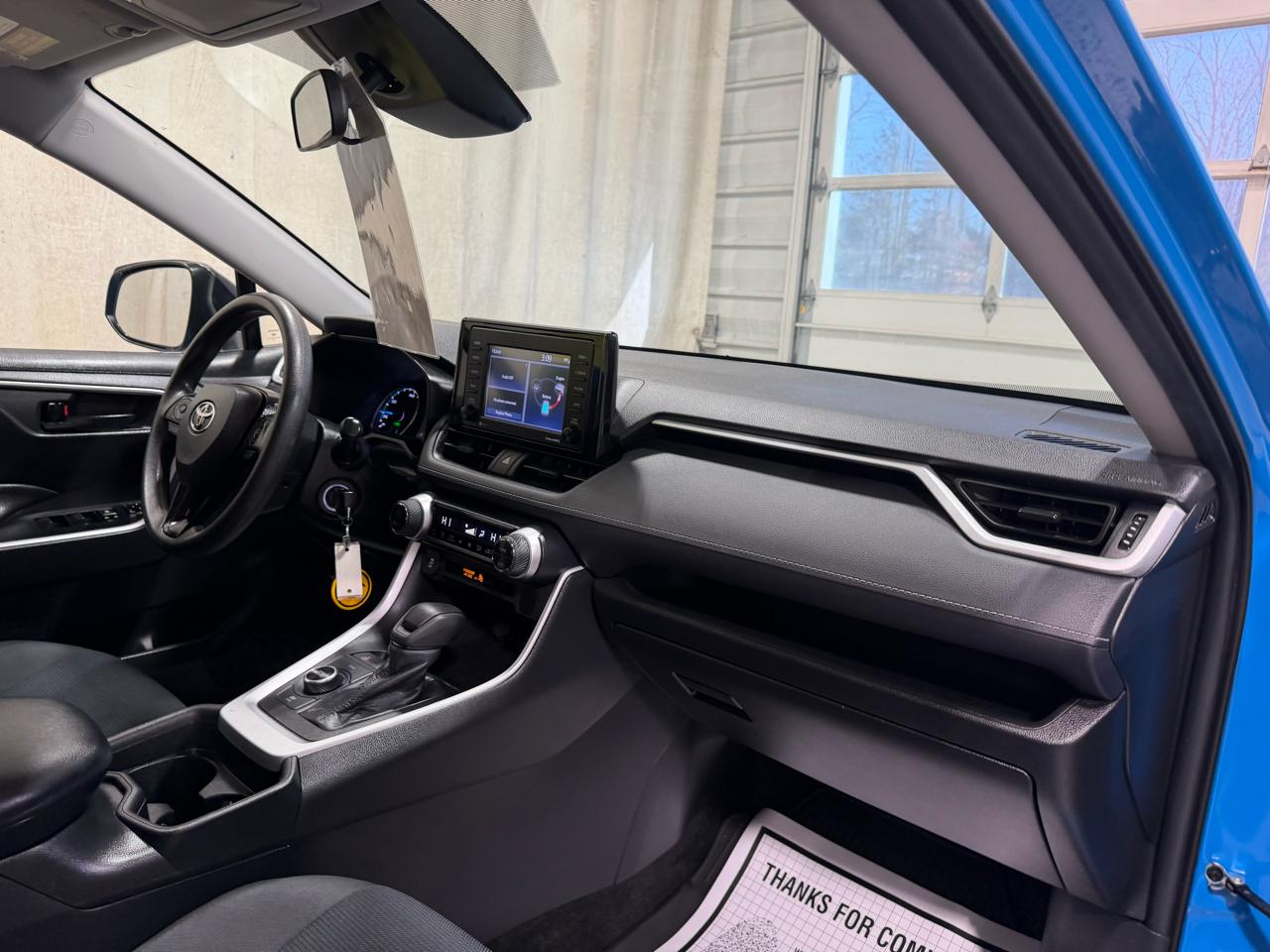 Toyota RAV4 Hybrid LE AWD (Natl) *Ltd Avail* 2021