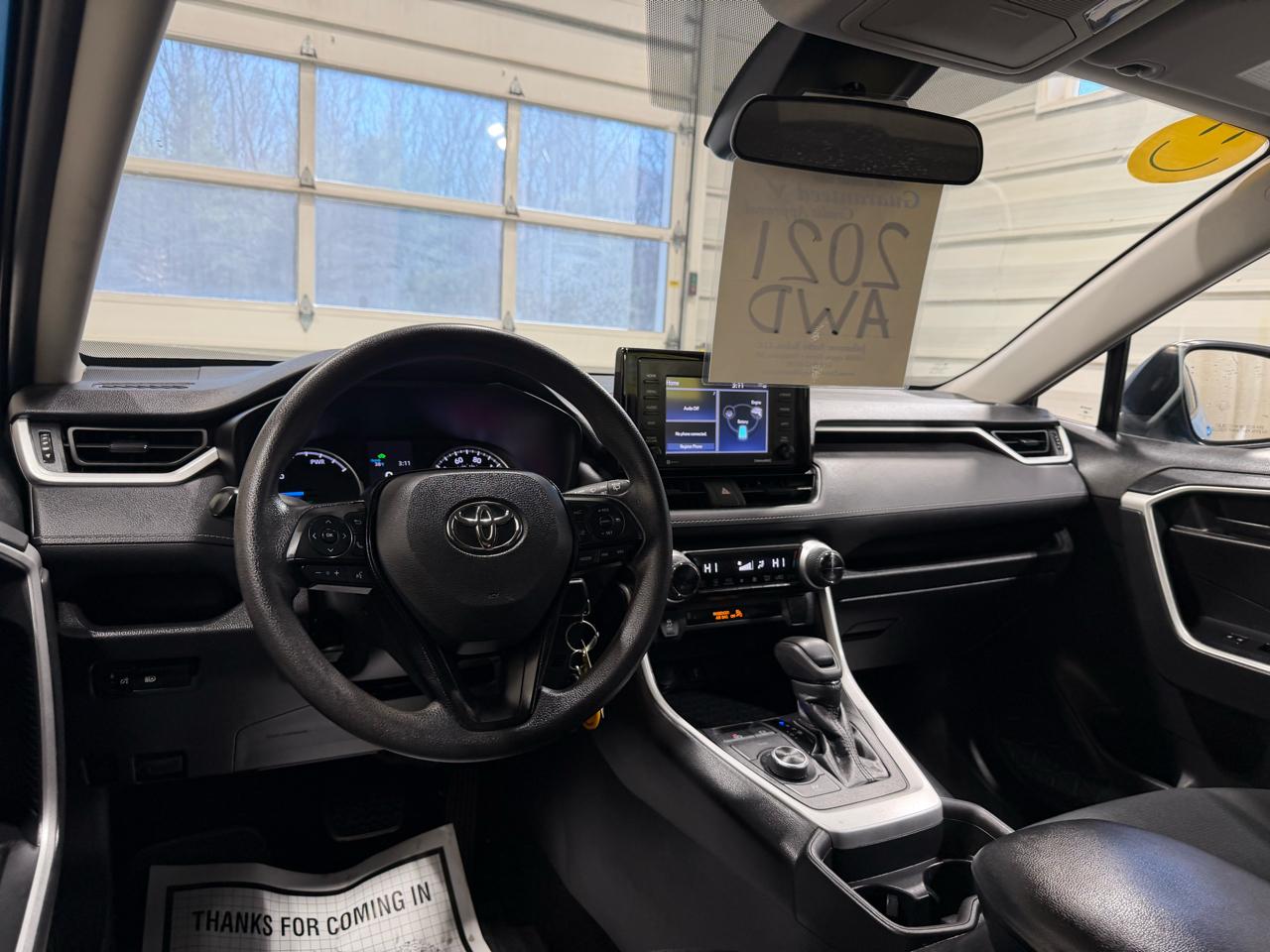 Toyota RAV4 Hybrid LE AWD (Natl) *Ltd Avail* 2021