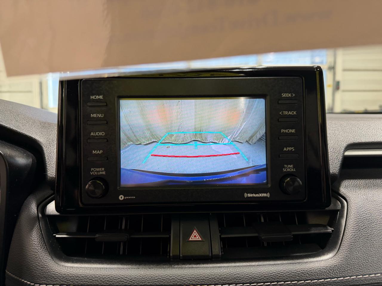 Toyota RAV4 Hybrid LE AWD (Natl) *Ltd Avail* 2021