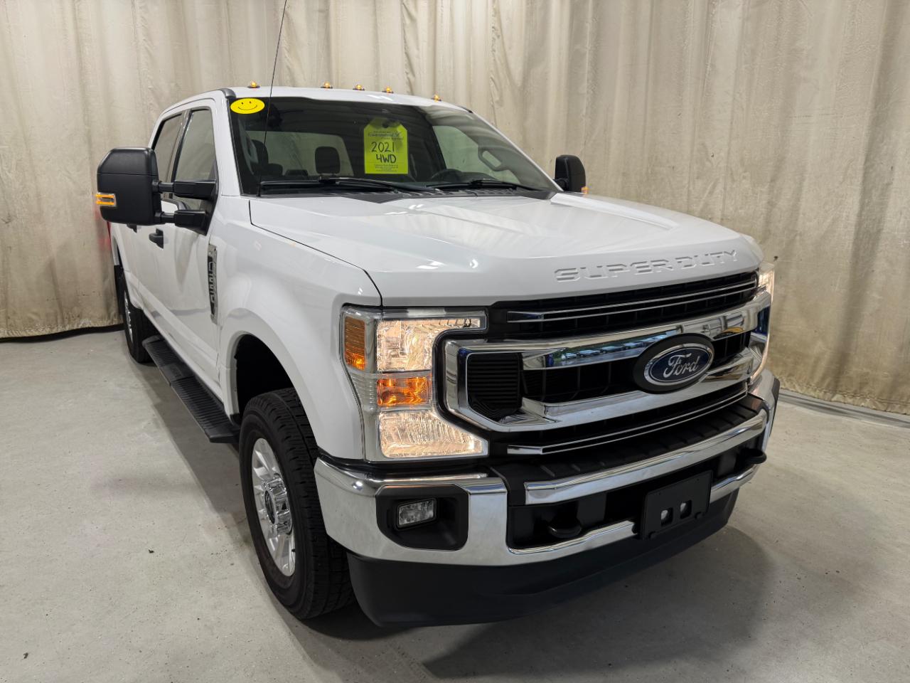 Ford Super Duty F-250 SRW XLT 4WD Crew Cab 6.75' Box 2021