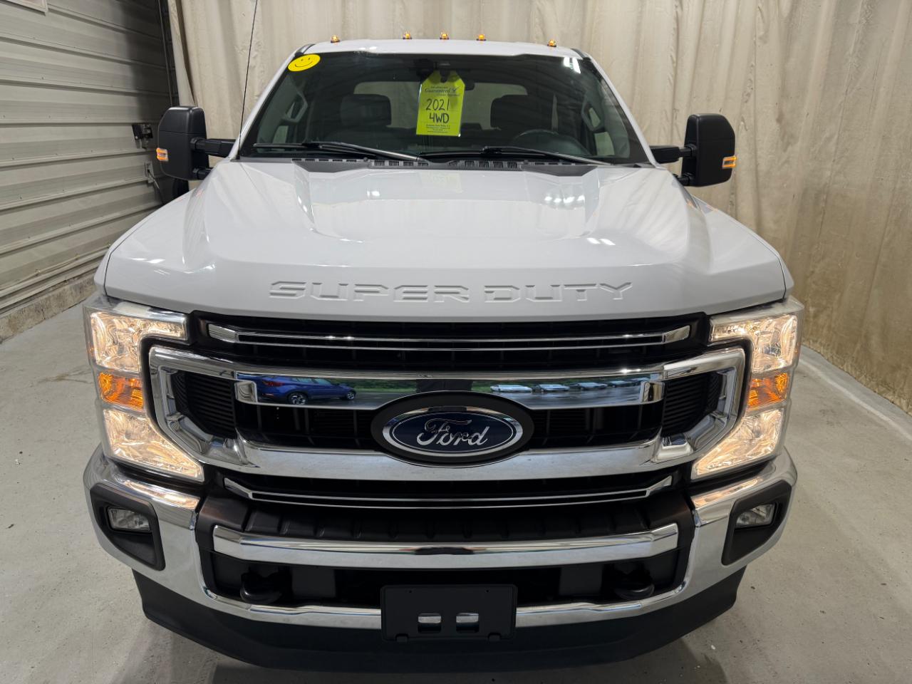 Ford Super Duty F-250 SRW XLT 4WD Crew Cab 6.75' Box 2021