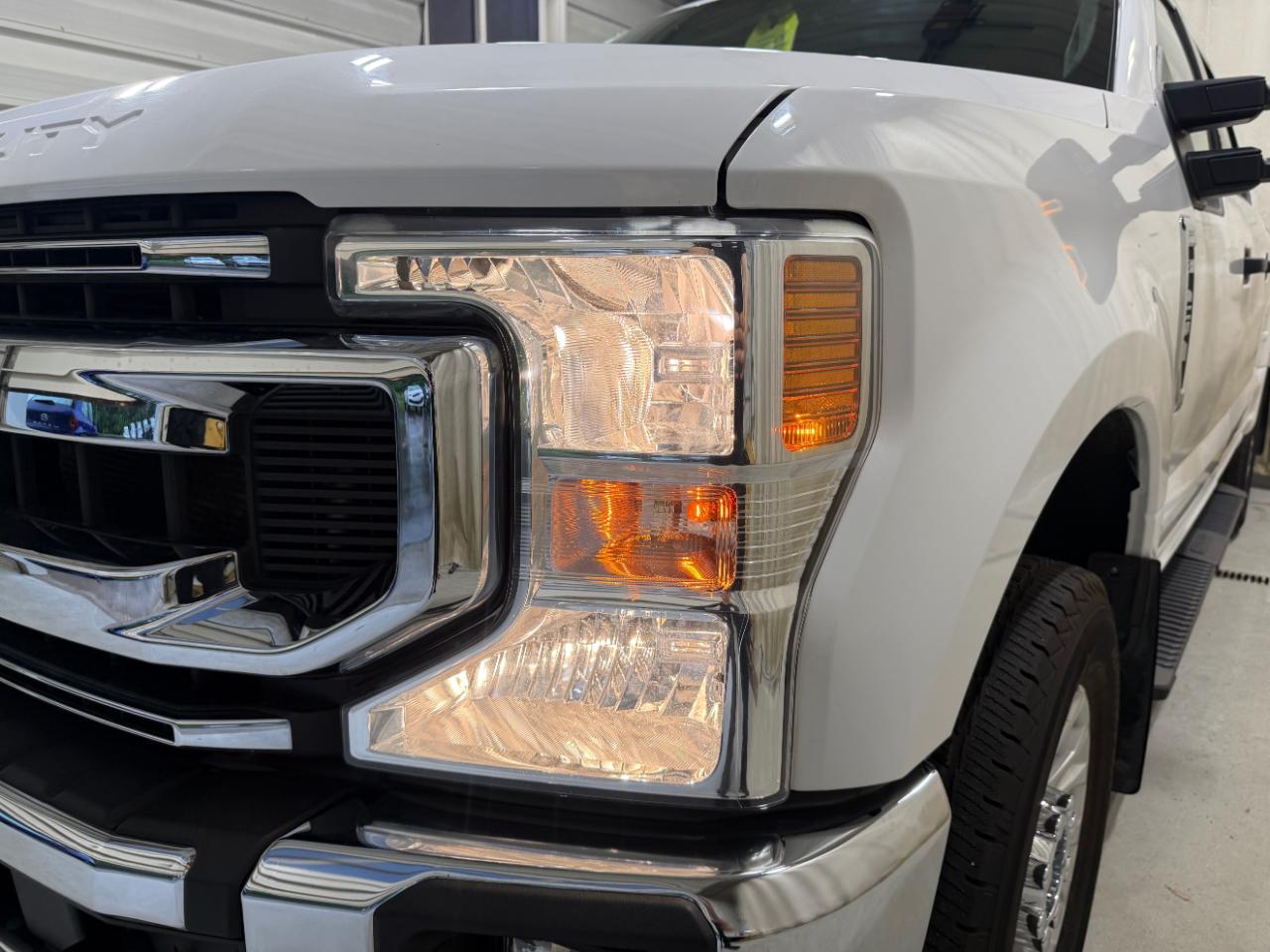 Ford Super Duty F-250 SRW XLT 4WD Crew Cab 6.75' Box 2021