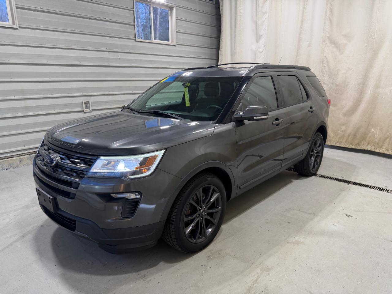 Ford Explorer XLT 4WD 2018