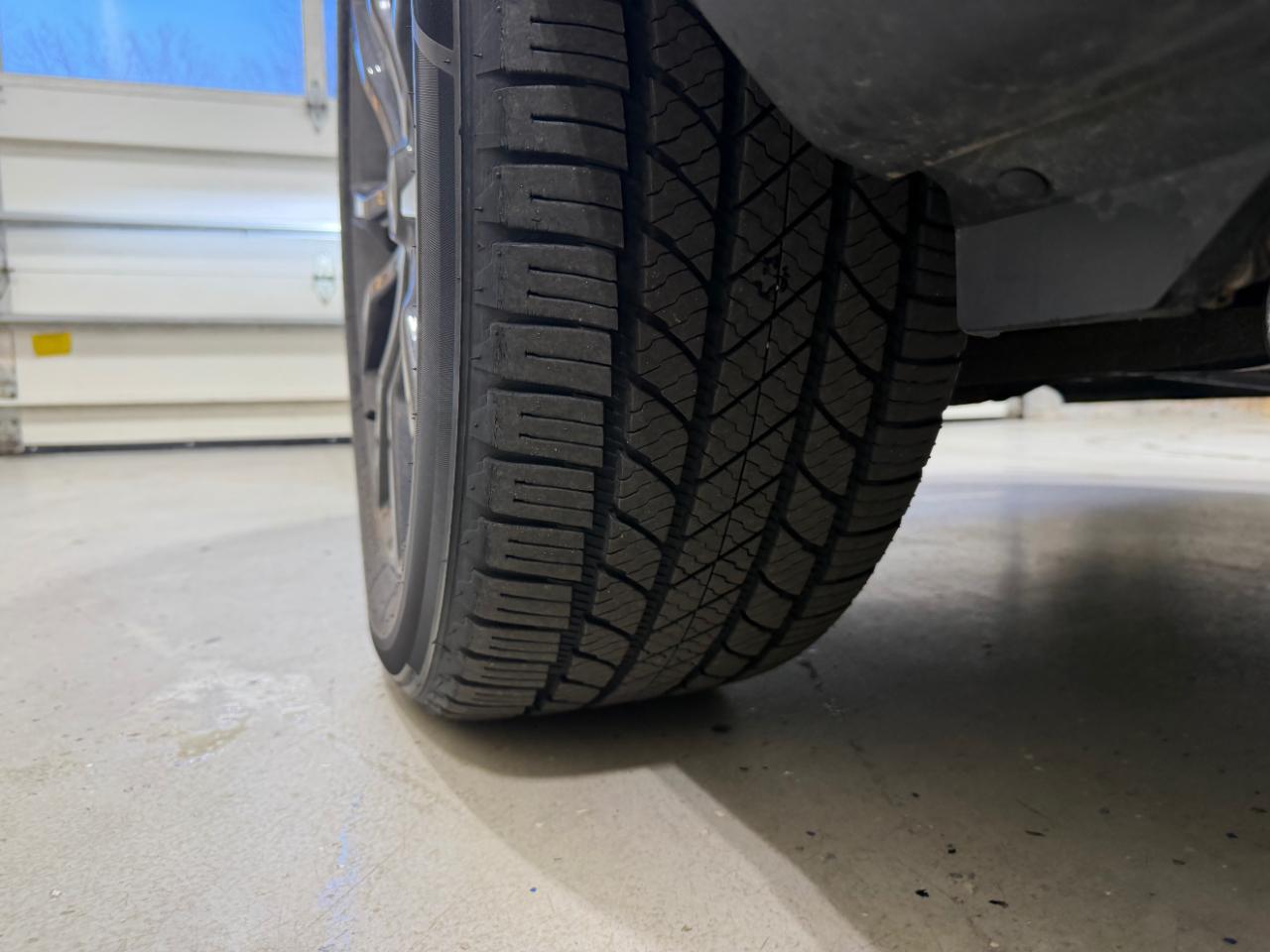 Ford Explorer XLT 4WD 2018