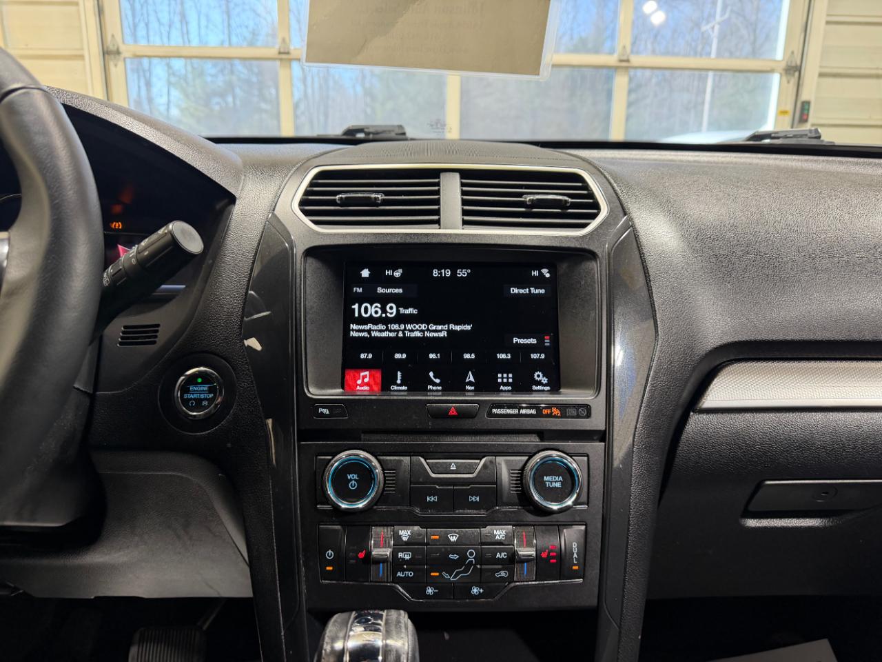 Ford Explorer XLT 4WD 2018