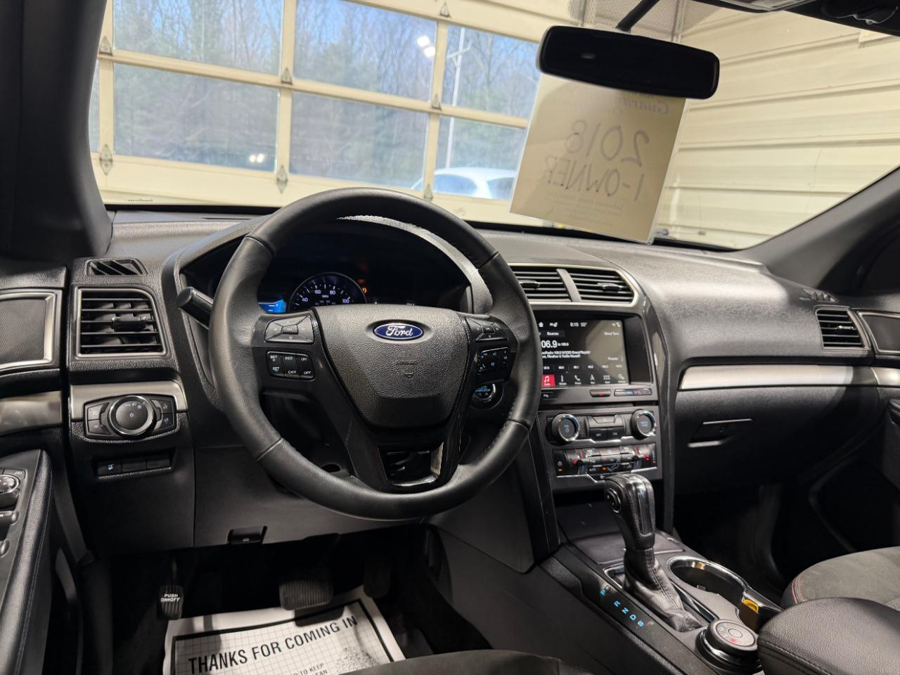 Ford Explorer XLT 4WD 2018