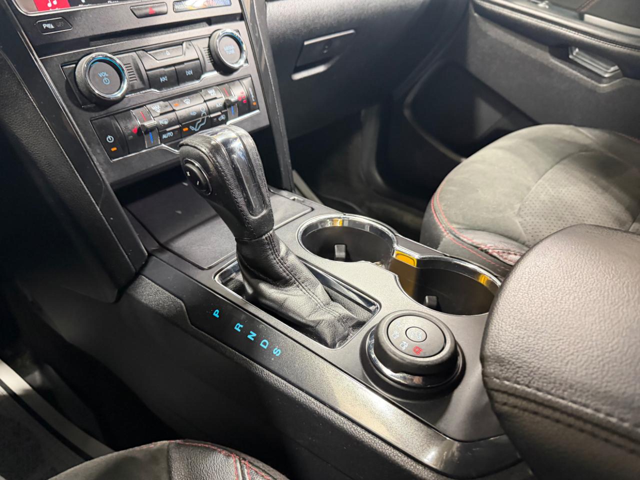 Ford Explorer XLT 4WD 2018