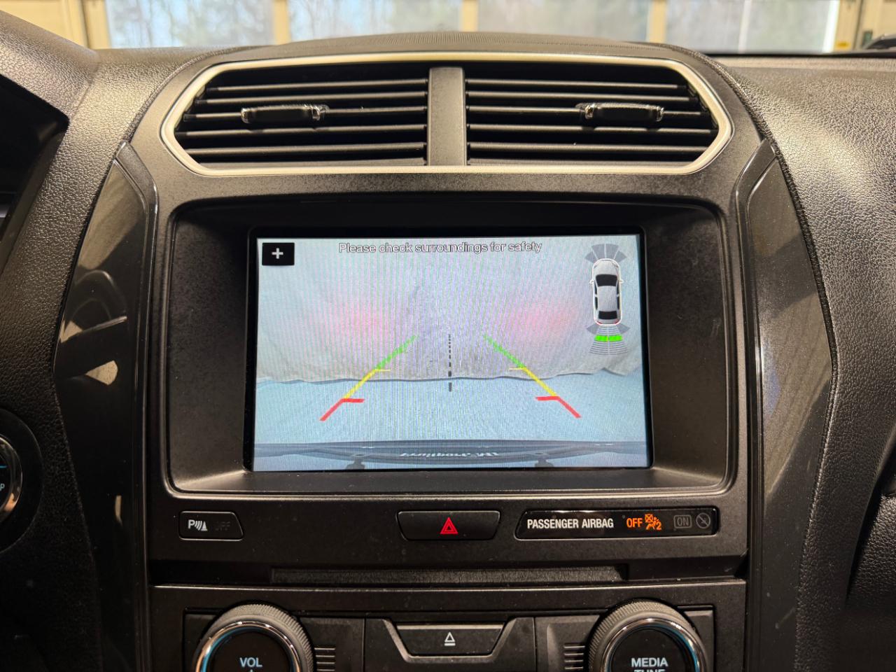 Ford Explorer XLT 4WD 2018