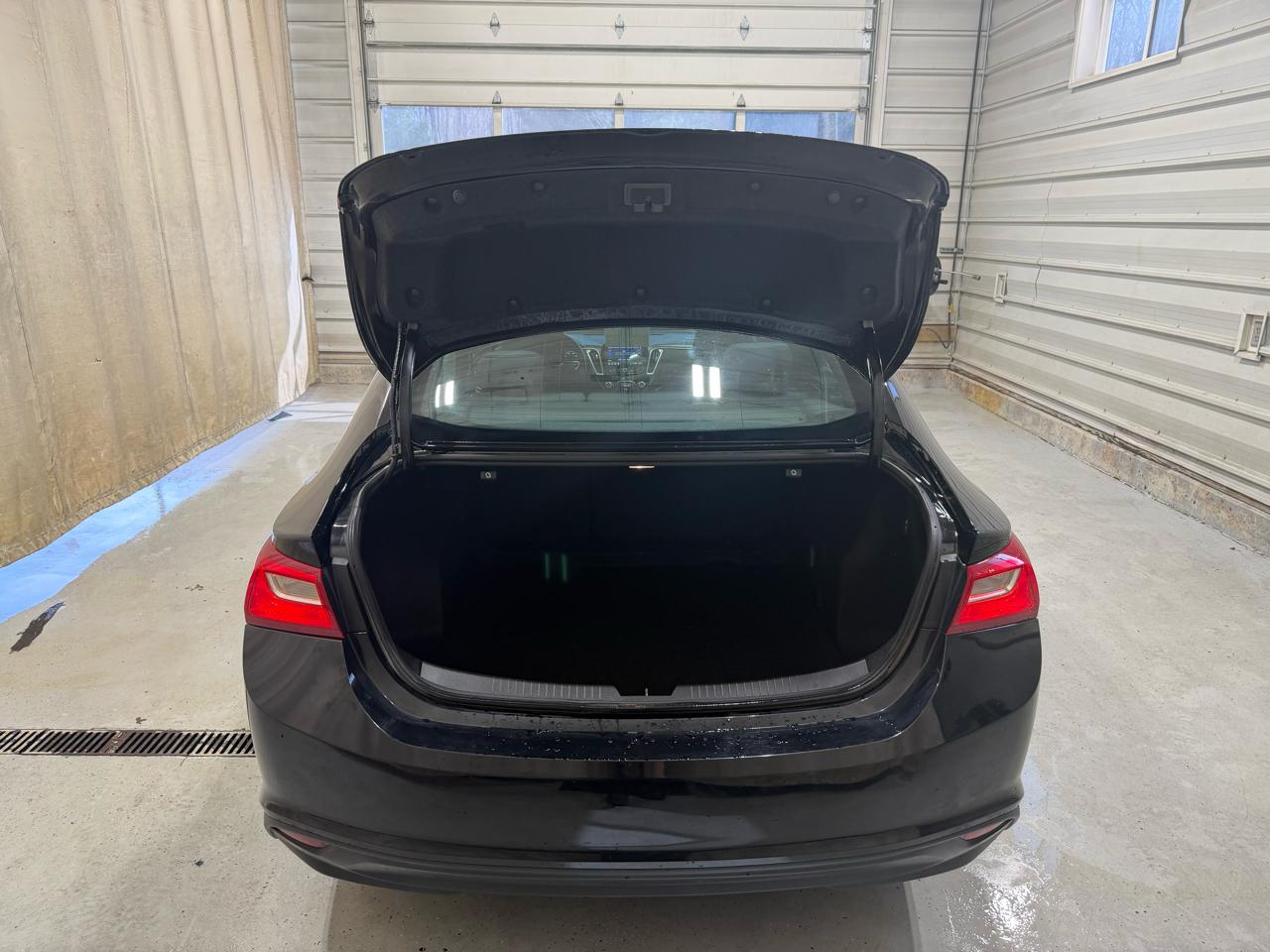 Chevrolet Malibu 4dr Sdn LS w/1LS 2022