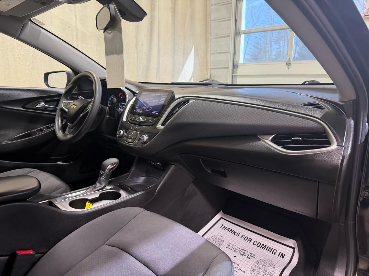 Chevrolet Malibu 4dr Sdn LS w/1LS 2022