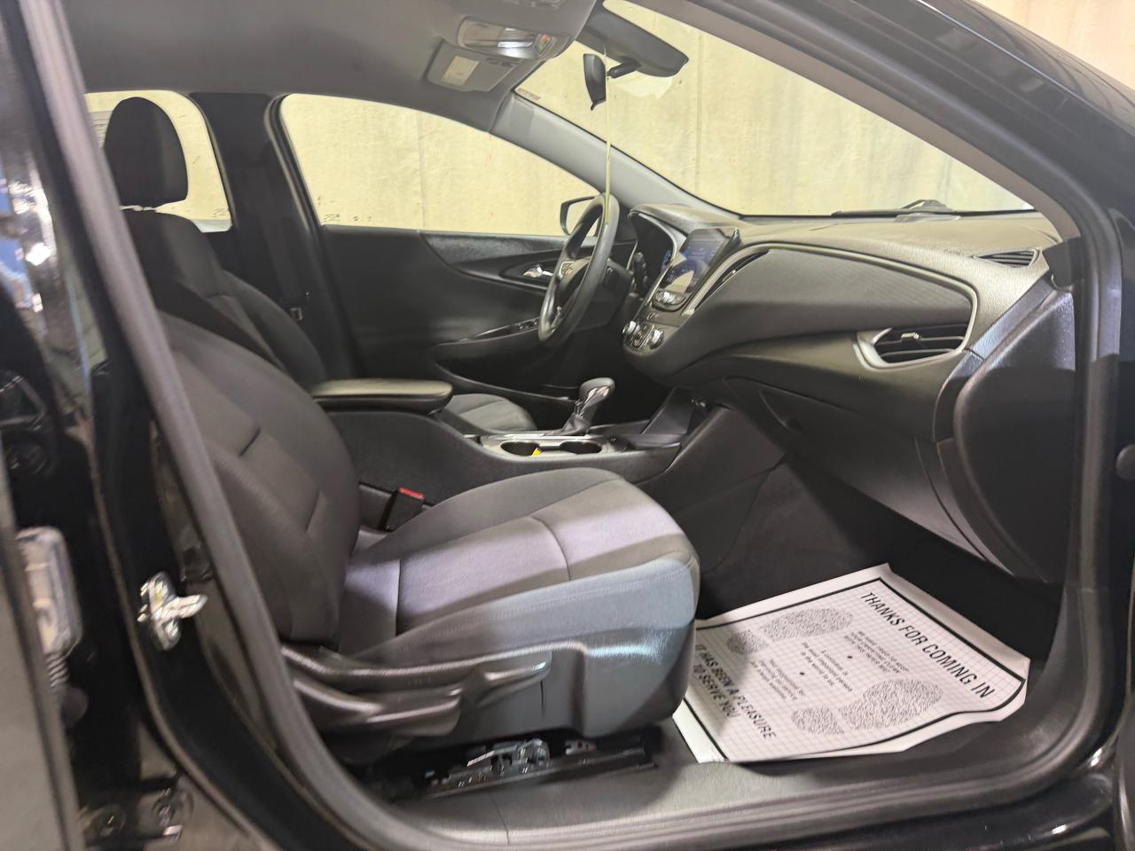 Chevrolet Malibu 4dr Sdn LS w/1LS 2022