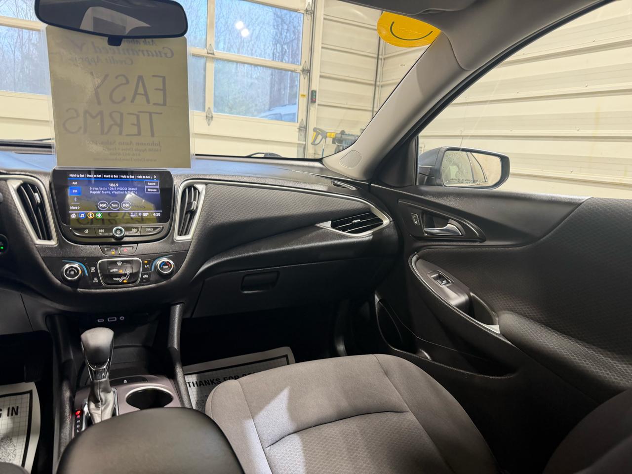 Chevrolet Malibu 4dr Sdn LS w/1LS 2022