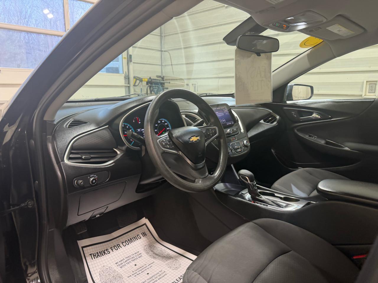 Chevrolet Malibu 4dr Sdn LS w/1LS 2022