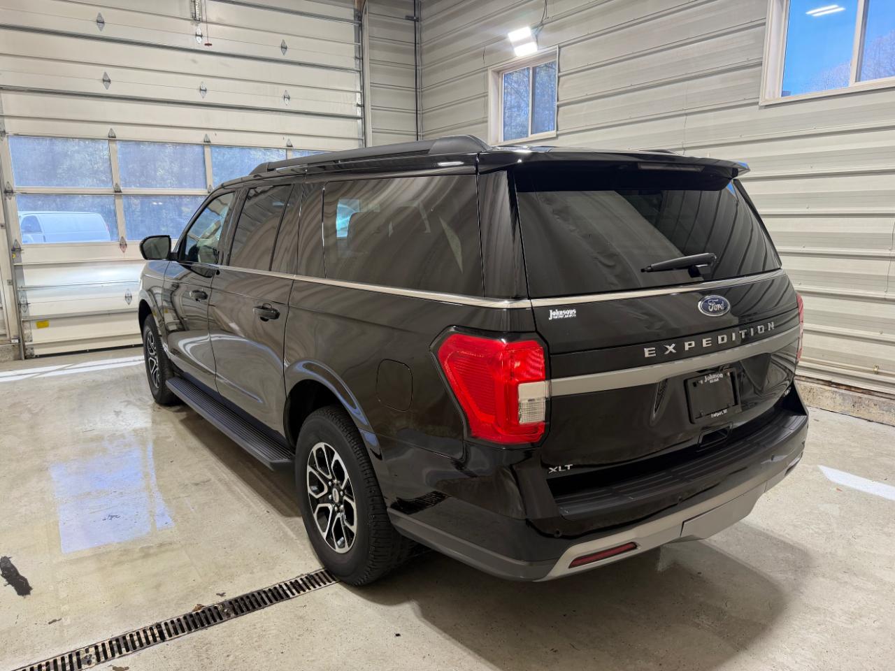Ford Expedition Max XLT 4x4 2024