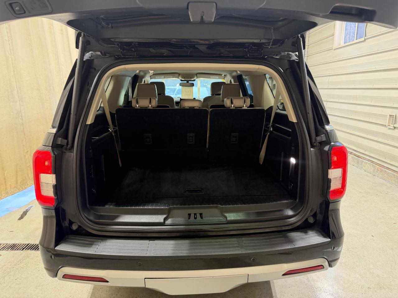 Ford Expedition Max XLT 4x4 2024