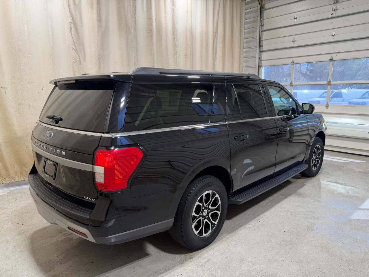 Ford Expedition Max XLT 4x4 2024