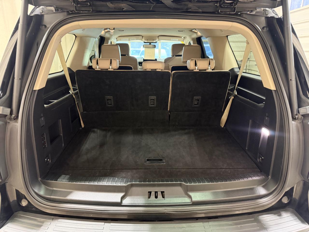 Ford Expedition Max XLT 4x4 2024