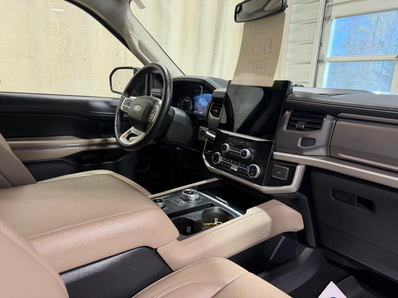 Ford Expedition Max XLT 4x4 2024