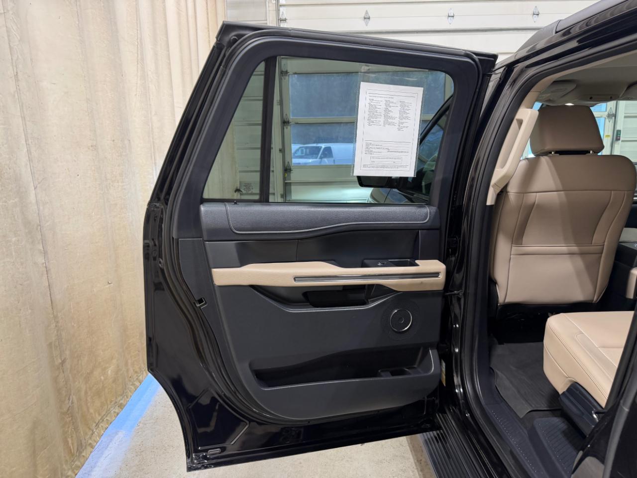 Ford Expedition Max XLT 4x4 2024