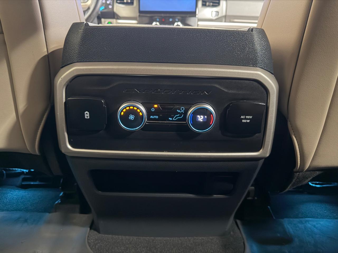 Ford Expedition Max XLT 4x4 2024