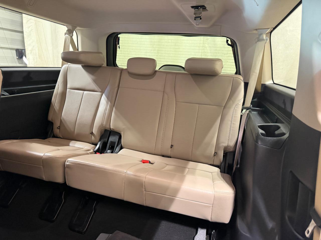 Ford Expedition Max XLT 4x4 2024