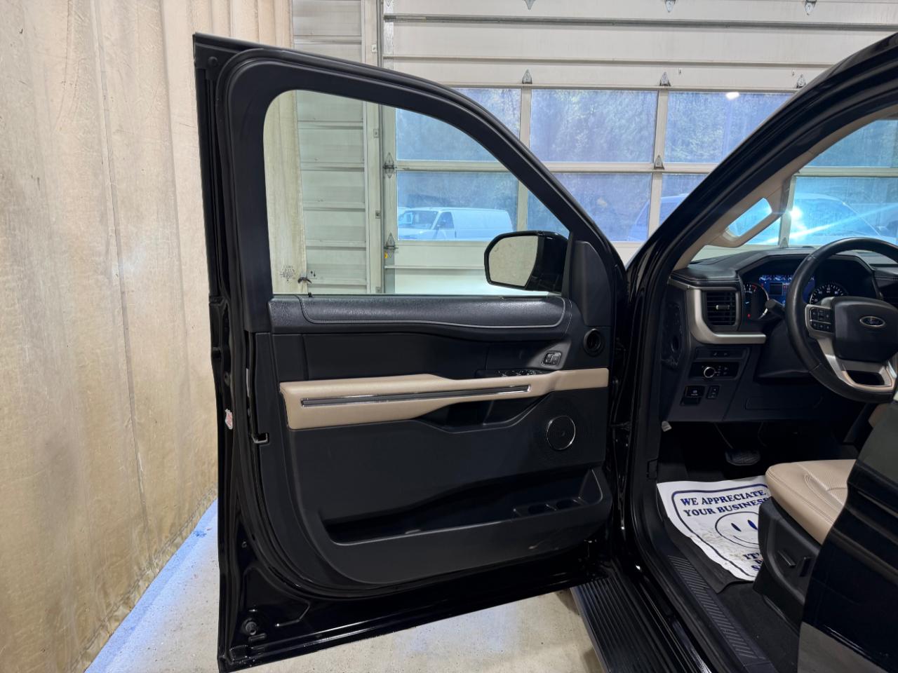 Ford Expedition Max XLT 4x4 2024