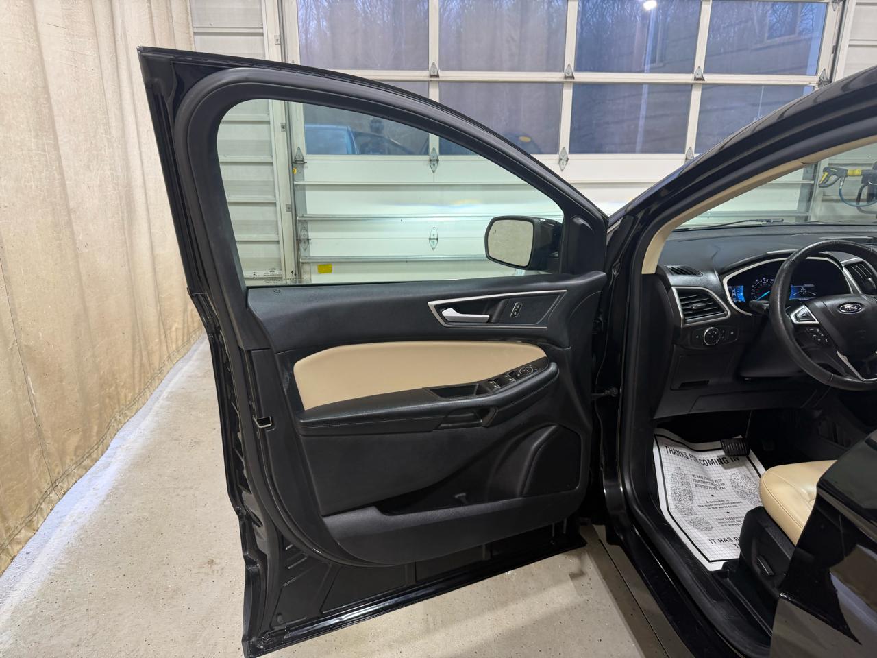 Ford Edge SEL AWD 2021