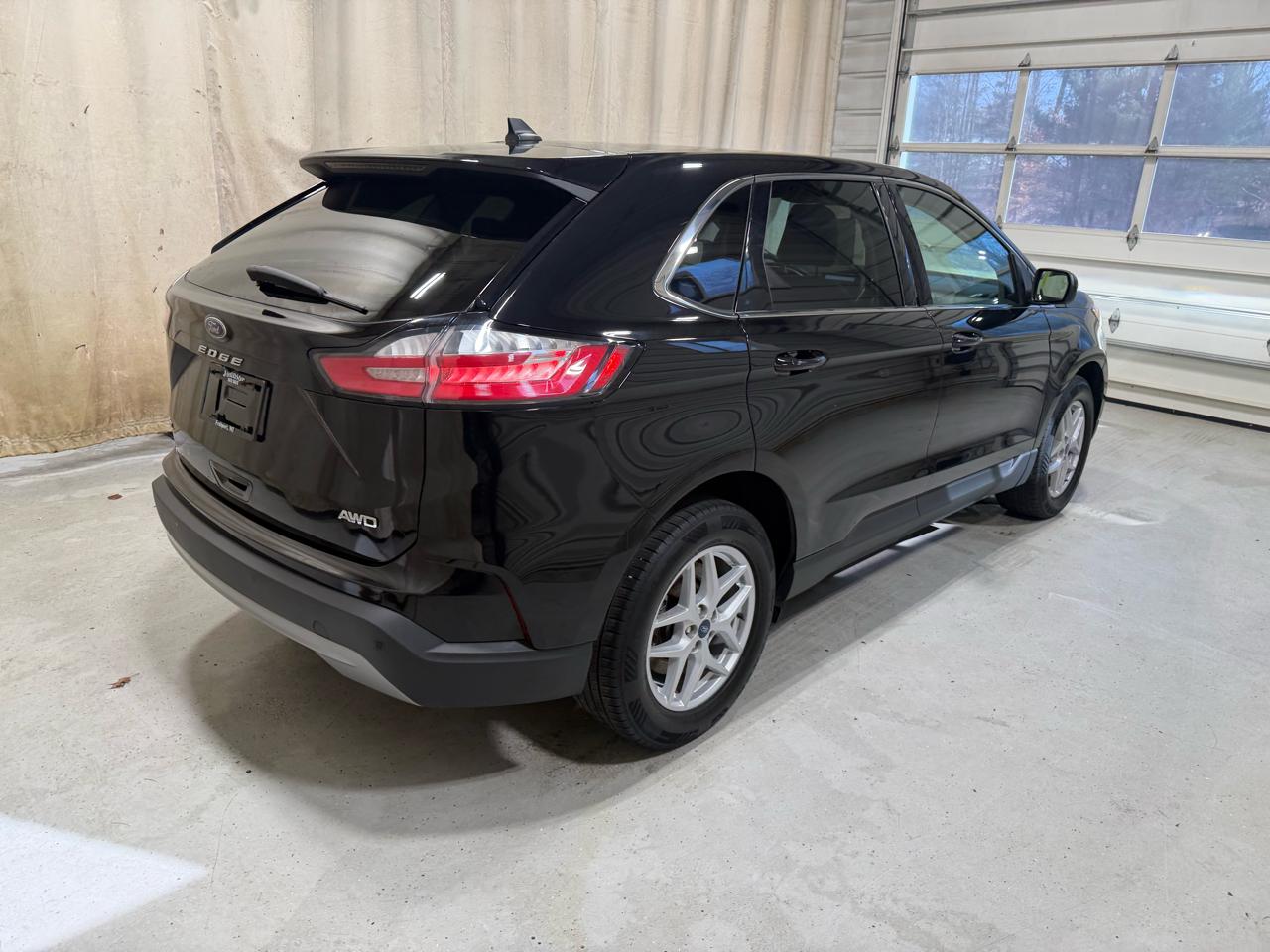 Ford Edge SEL AWD 2021