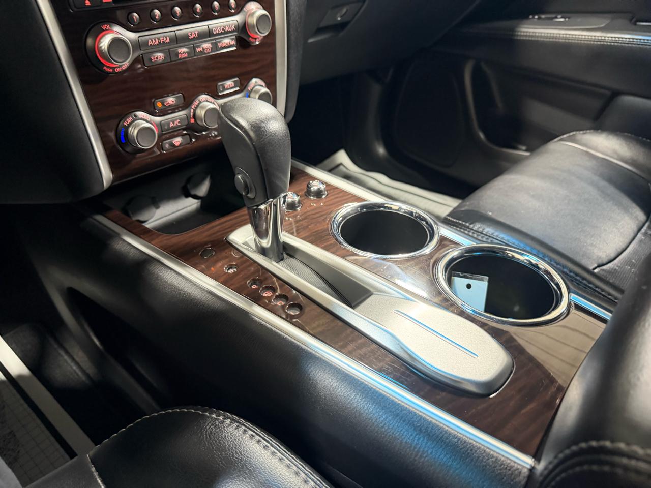 Nissan Pathfinder 2WD 4dr Platinum 2015