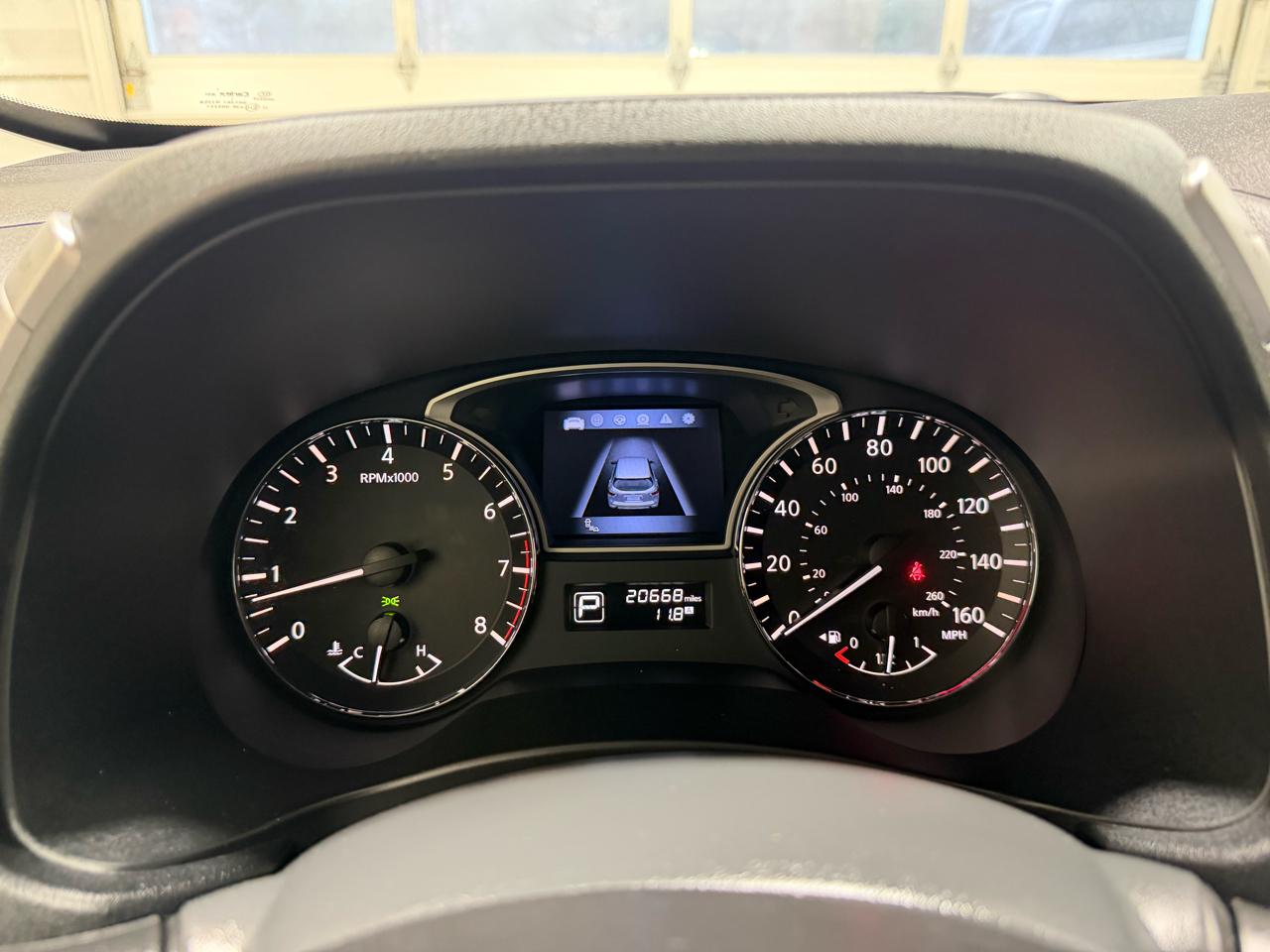 Nissan Pathfinder 2WD 4dr Platinum 2015