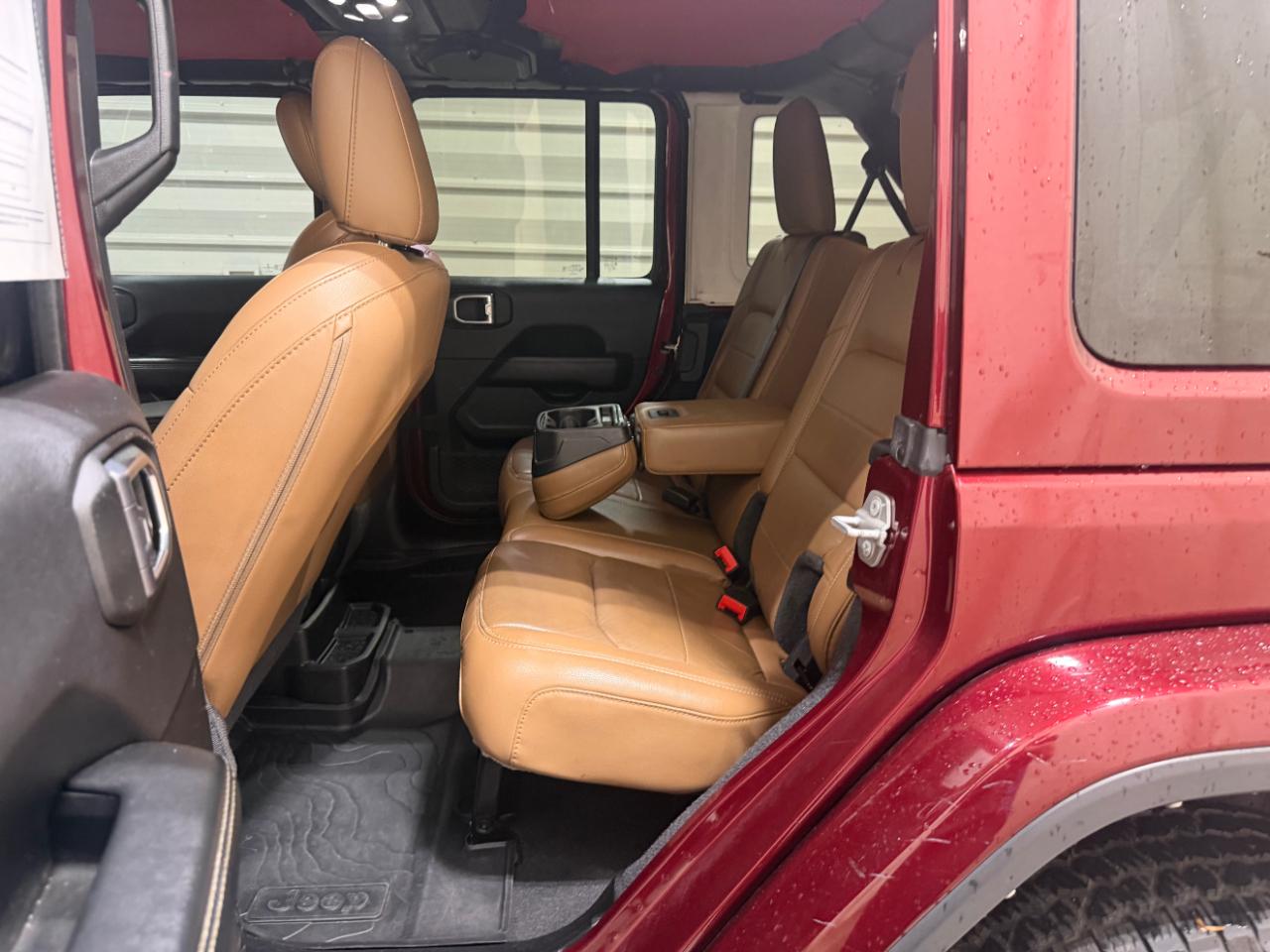 Jeep Wrangler Unlimited Sahara Altitude 4x4 2021