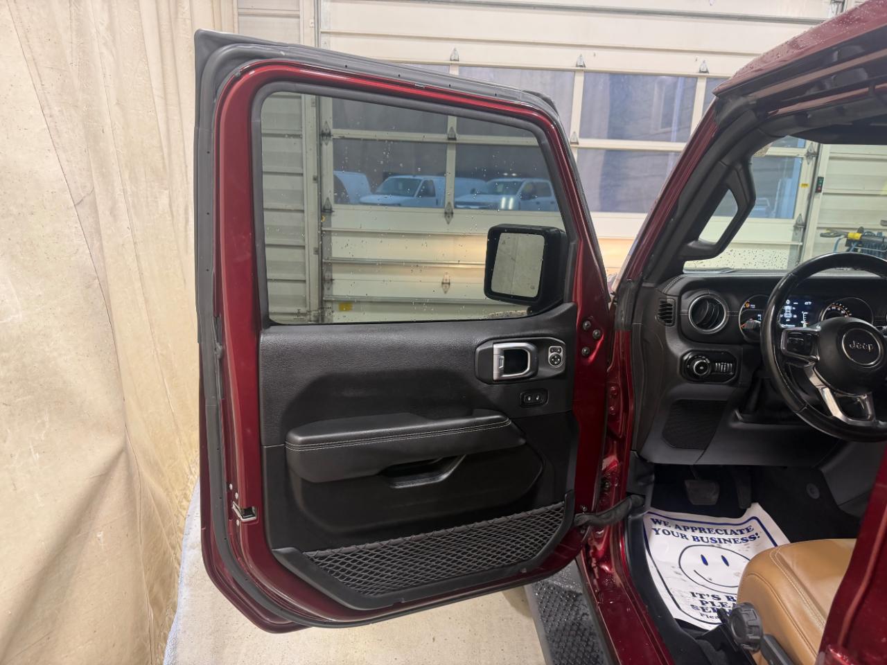 Jeep Wrangler Unlimited Sahara Altitude 4x4 2021