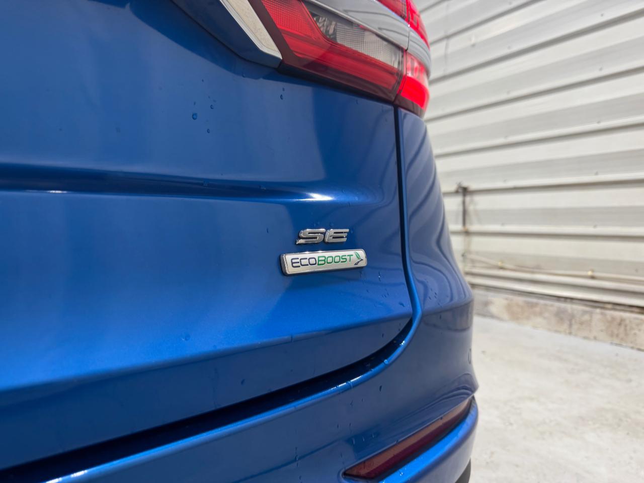 Ford Fusion SE FWD 2019
