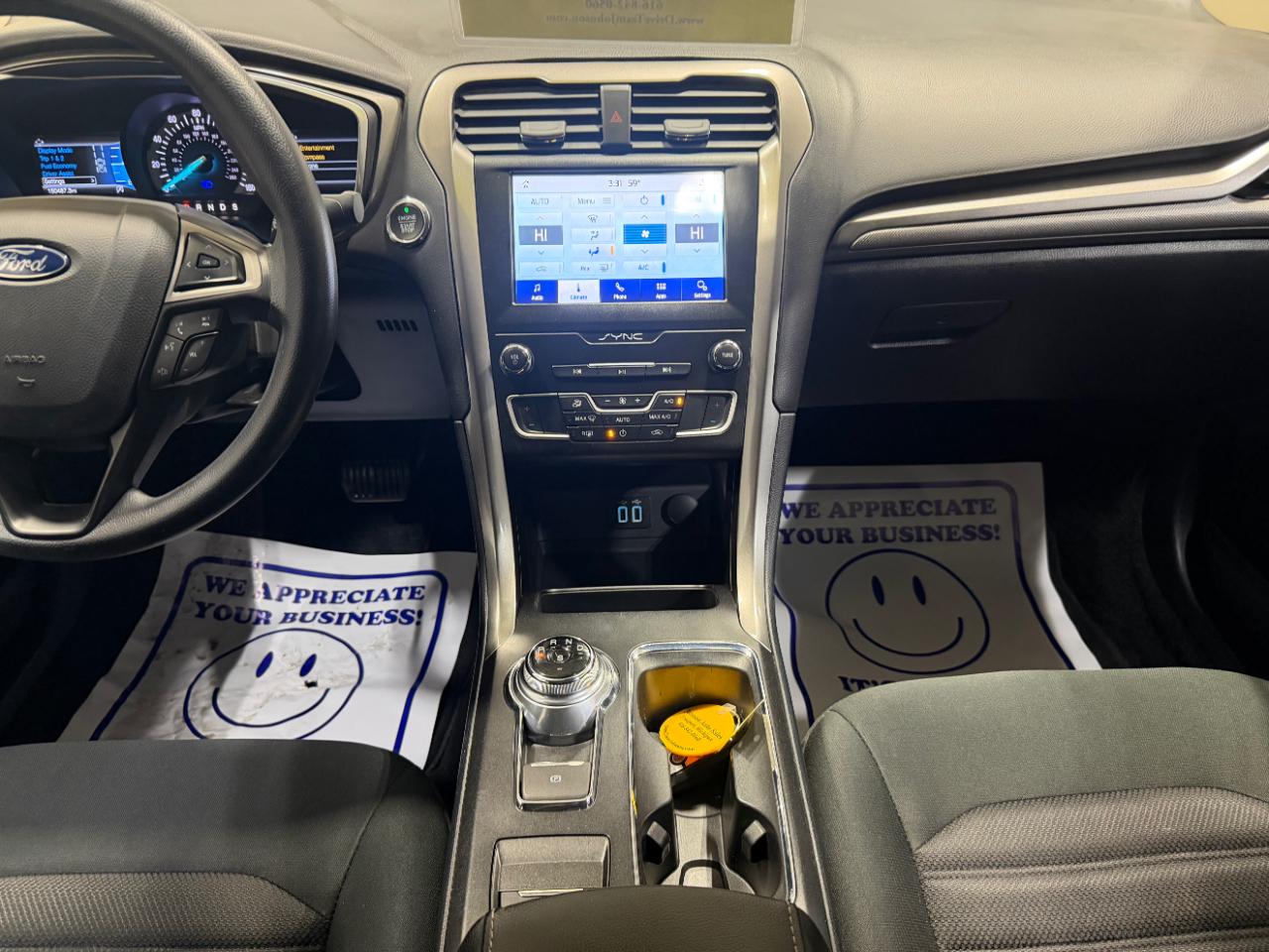 Ford Fusion SE FWD 2019