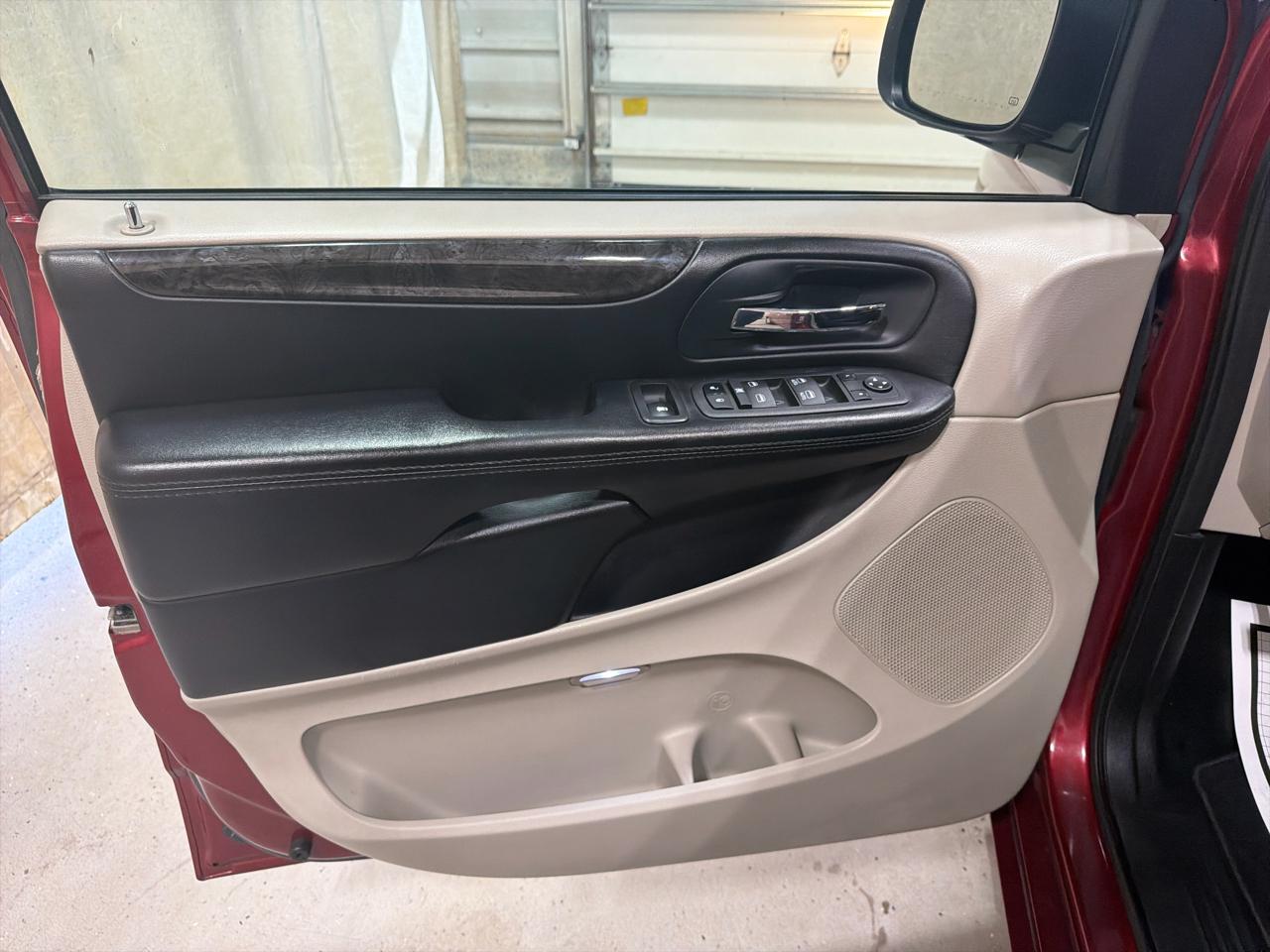 Dodge Grand Caravan 4dr Wgn SXT 2015