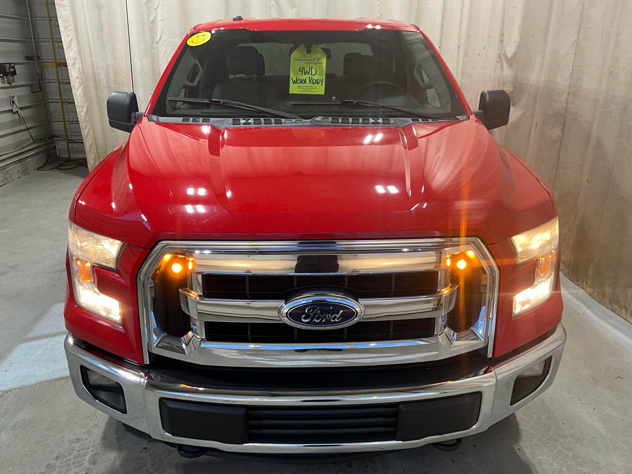 Ford F-150 4WD SuperCrew 145" XLT 2016