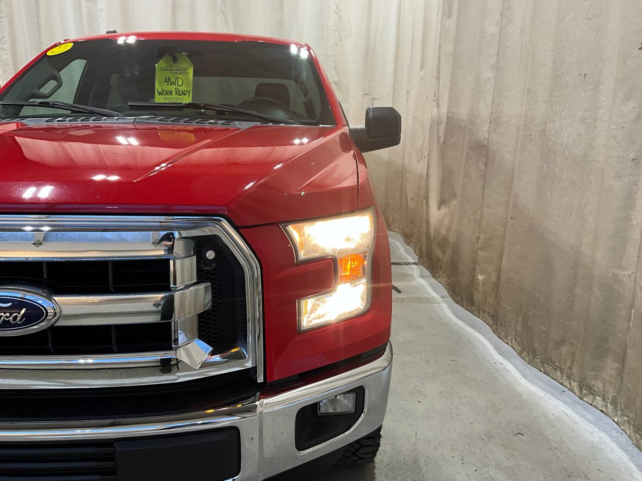 Ford F-150 4WD SuperCrew 145" XLT 2016