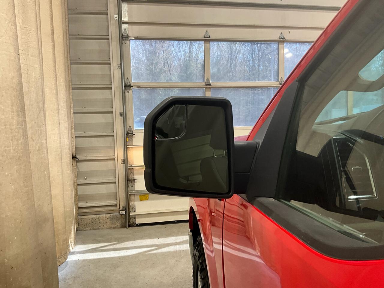 Ford F-150 4WD SuperCrew 145" XLT 2016