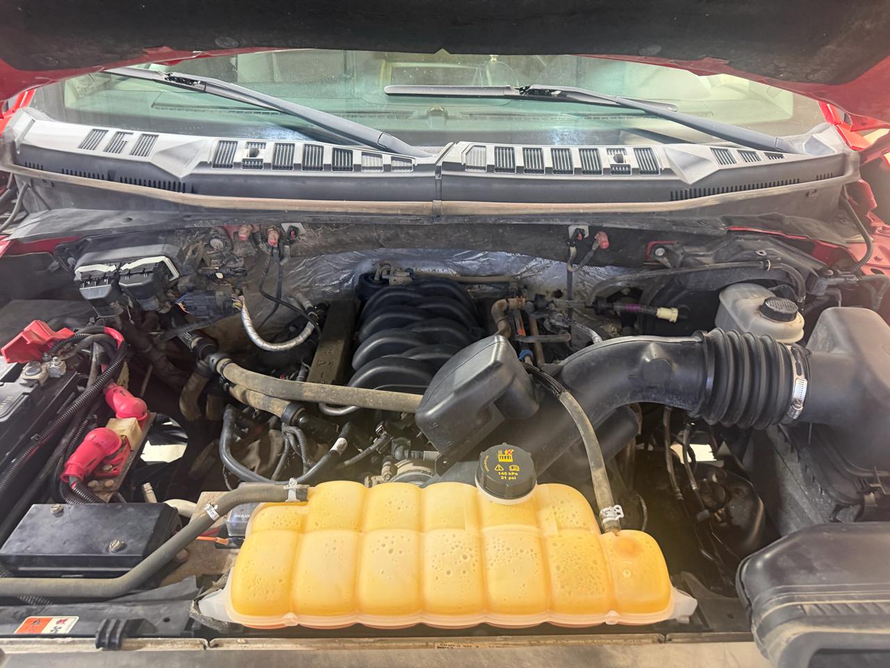Ford F-150 4WD SuperCrew 145" XLT 2016