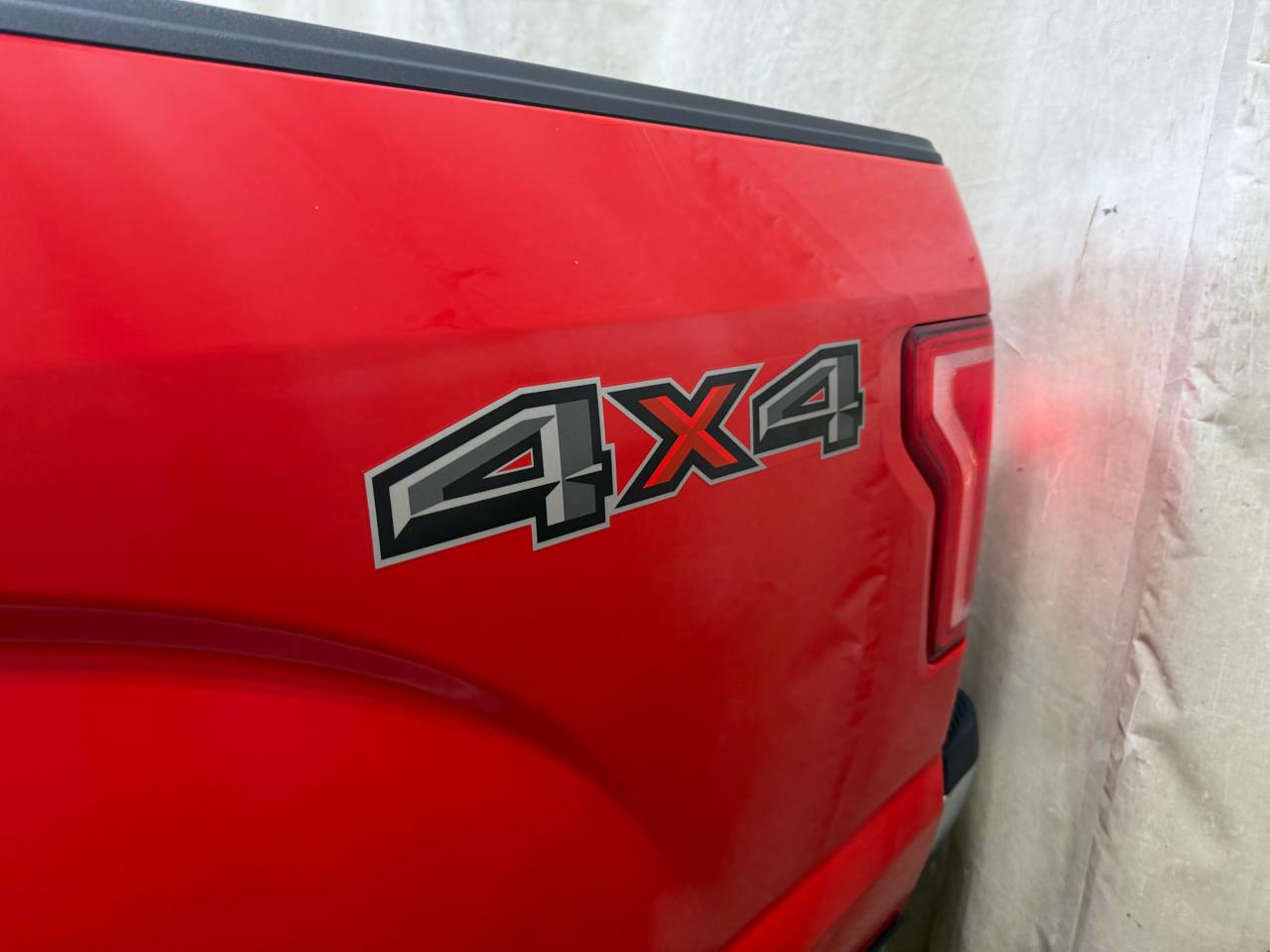 Ford F-150 4WD SuperCrew 145" XLT 2016