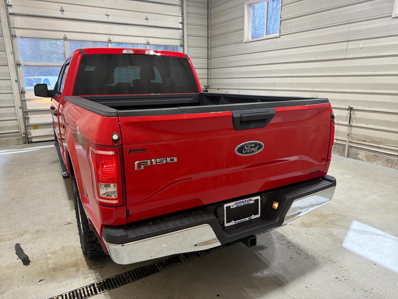 Ford F-150 4WD SuperCrew 145" XLT 2016